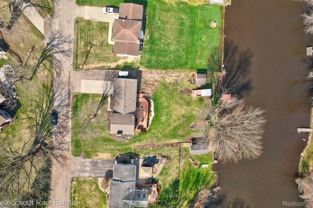 5936 Wellington Drive, Independence Charter Township, MI 48346