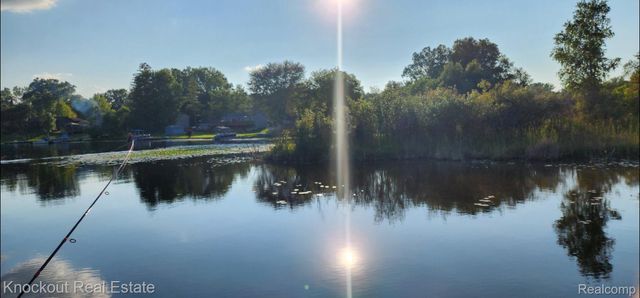 5936 Wellington Drive, Independence Charter Township, MI 48346