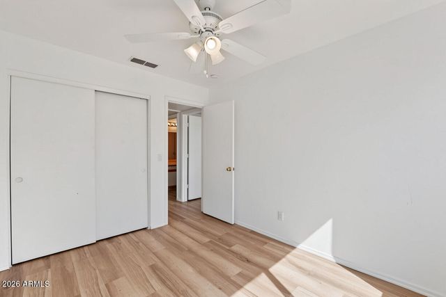 2573 W MONTE CRISTO Avenue, Phoenix, AZ 85023