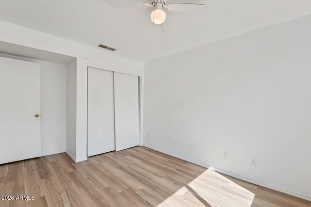 2573 W MONTE CRISTO Avenue, Phoenix, AZ 85023