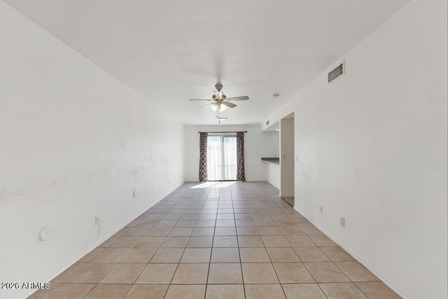 2573 W MONTE CRISTO Avenue, Phoenix, AZ 85023