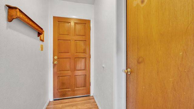 318 Green Acres Lane, Belen, NM 87002