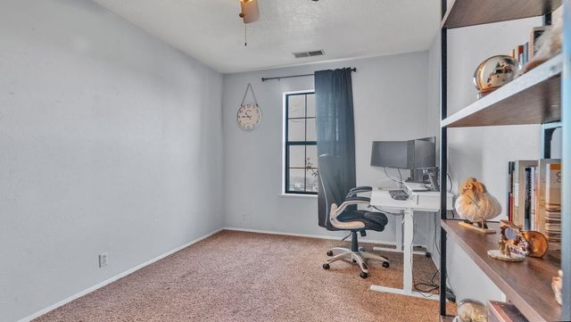 318 Green Acres Lane, Belen, NM 87002