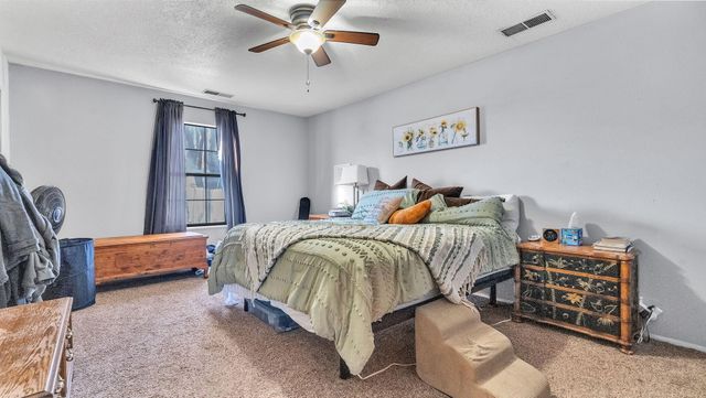 318 Green Acres Lane, Belen, NM 87002