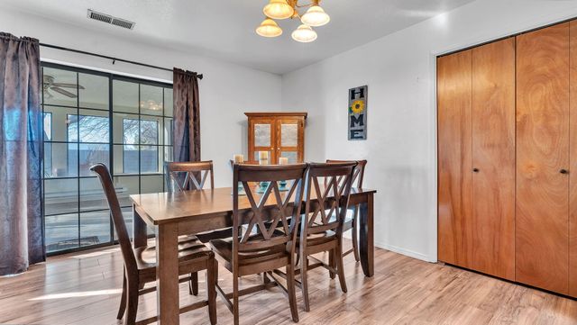 318 Green Acres Lane, Belen, NM 87002