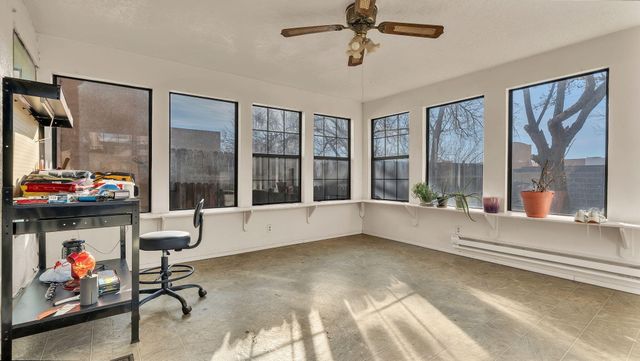 318 Green Acres Lane, Belen, NM 87002