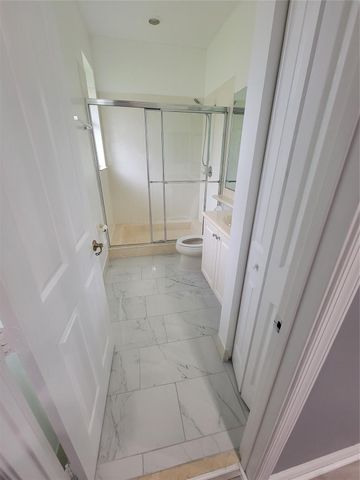 3920 Laurel Ln, Coconut Creek, FL 33073