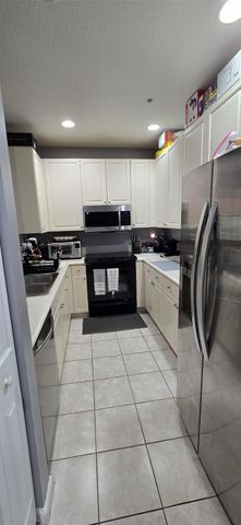 3920 Laurel Ln, Coconut Creek, FL 33073