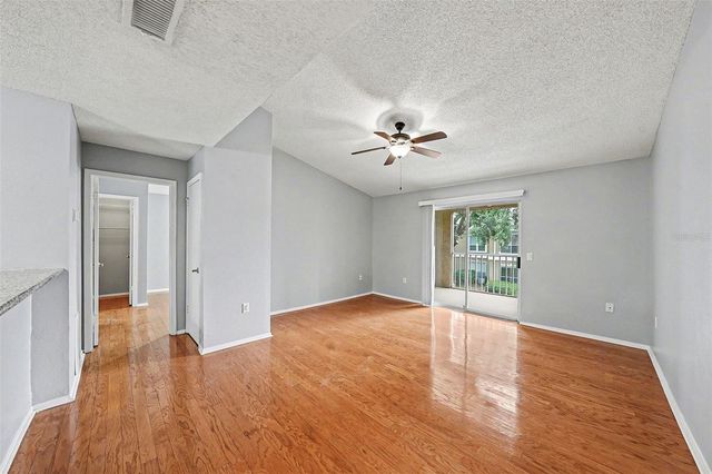 9481 HIGHLAND OAK DRIVE 1416, Tampa, FL 33647