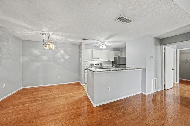 9481 HIGHLAND OAK DRIVE 1416, Tampa, FL 33647