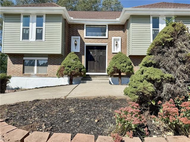 13304 Corrington Avenue, Grandview, MO 64030