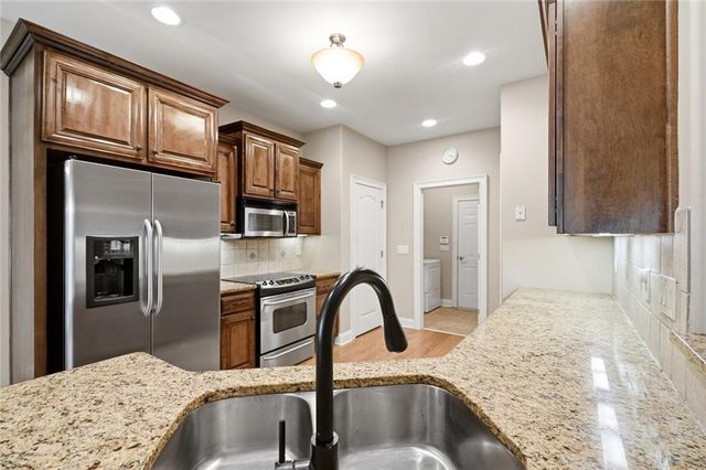 321 Relative Trail, Mcdonough, GA 30253