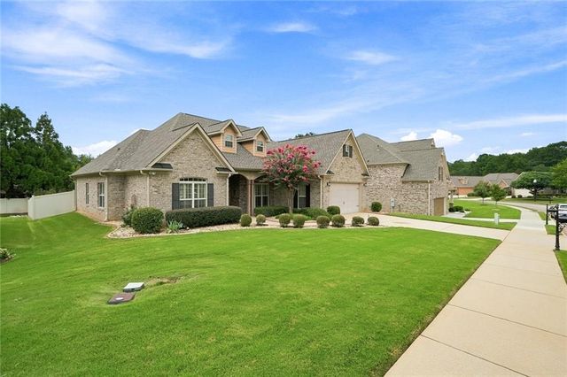 321 Relative Trail, Mcdonough, GA 30253