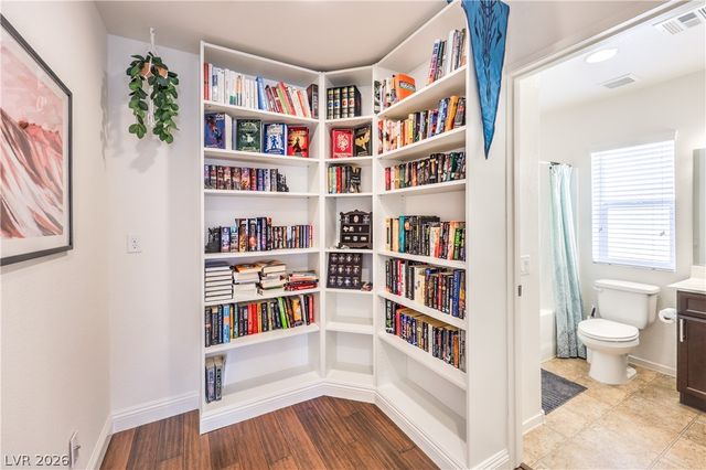 3939 Deluge Drive, Las Vegas, NV 89129