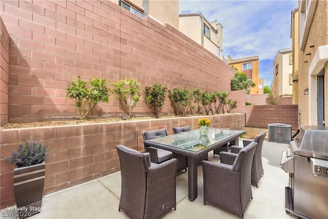 3939 Deluge Drive, Las Vegas, NV 89129