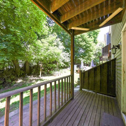 34 Farmland Rd A, Lowell, MA 01850
