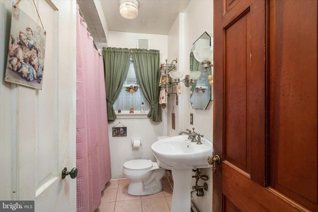 260 MERCER ST, Hamilton, NJ 08690