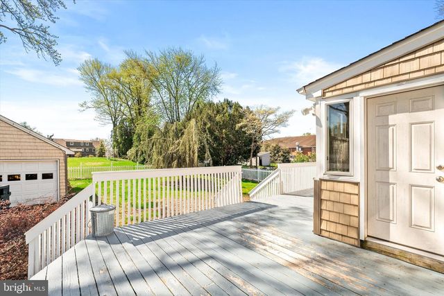 260 MERCER ST, Hamilton, NJ 08690