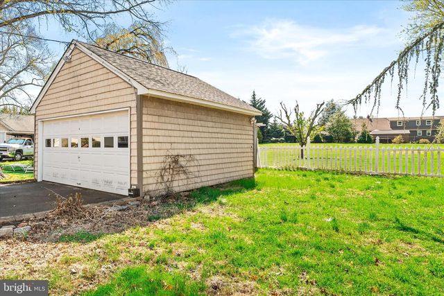 260 MERCER ST, Hamilton, NJ 08690