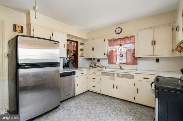 260 MERCER ST, Hamilton, NJ 08690