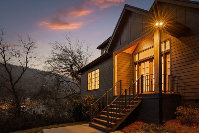 1311 W 45th Street, Chattanooga, TN 37409