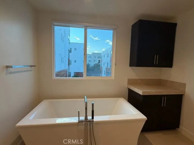 12460 Osprey Lane 2, Playa Vista, CA 90094