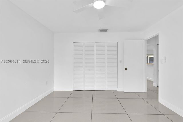 616 NE 195th St, Miami, FL 33179