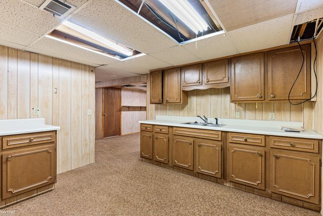 451 Sandehurst Drive, Grand Blanc, MI 48439