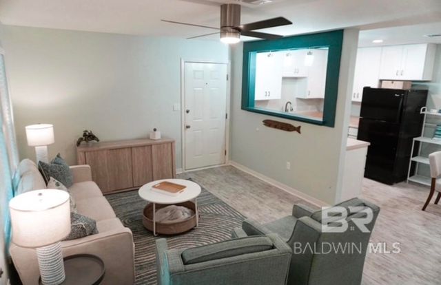 2200 W 2nd Street 203-A, Gulf Shores, AL 36542