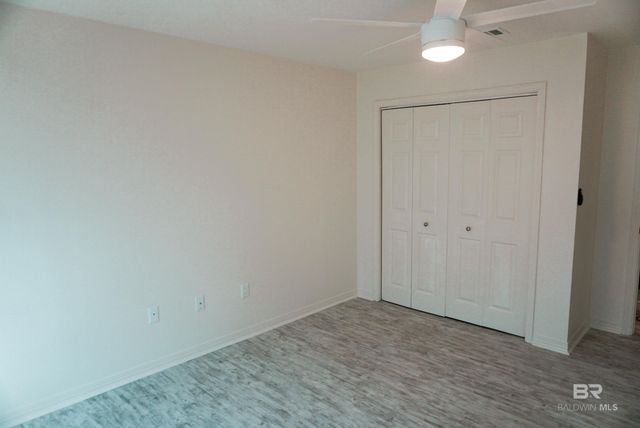 2200 W 2nd Street 203-A, Gulf Shores, AL 36542