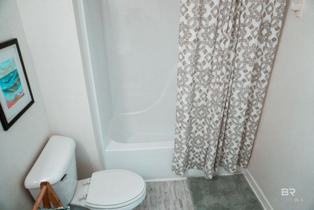 2200 W 2nd Street 203-A, Gulf Shores, AL 36542