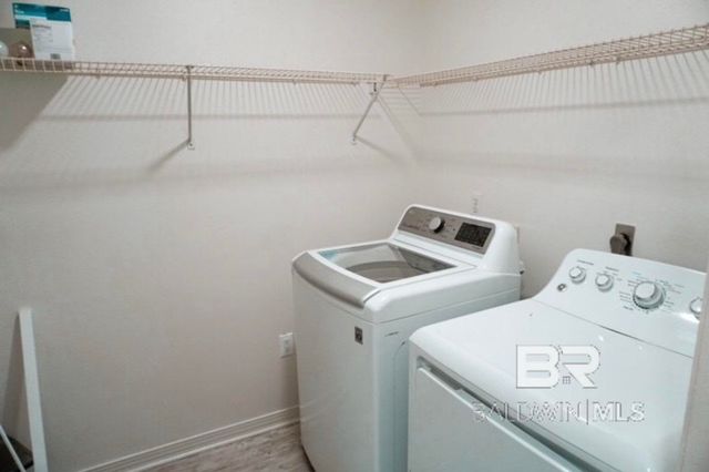 2200 W 2nd Street 203-A, Gulf Shores, AL 36542