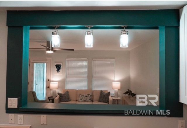 2200 W 2nd Street 203-A, Gulf Shores, AL 36542