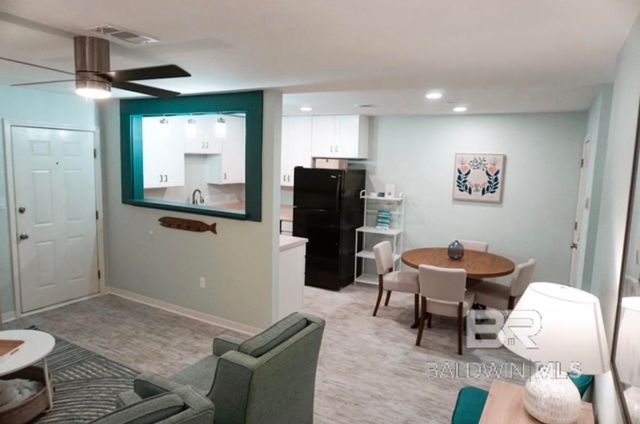 2200 W 2nd Street 203-A, Gulf Shores, AL 36542