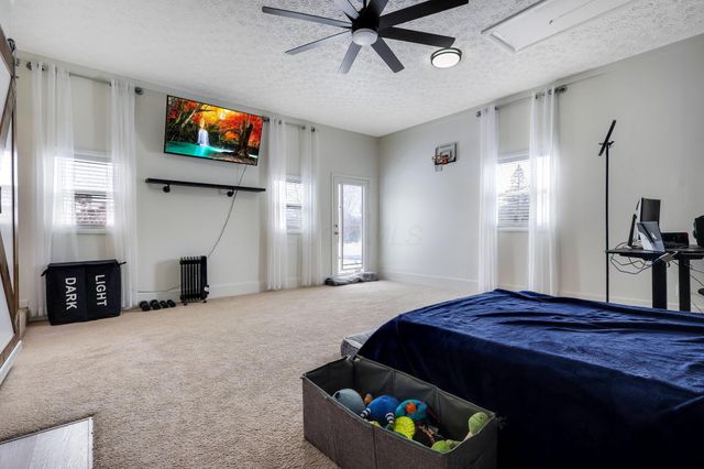 1545 E Choctaw Drive, London, OH 43140