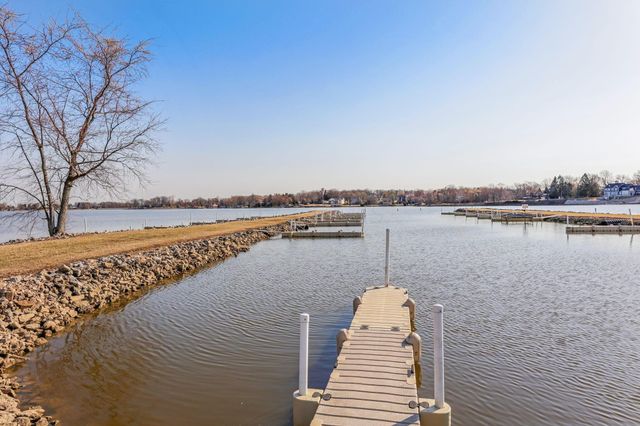 1545 E Choctaw Drive, London, OH 43140