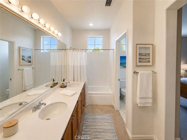 292 Edgemire Lane, Simi Valley, CA 93065