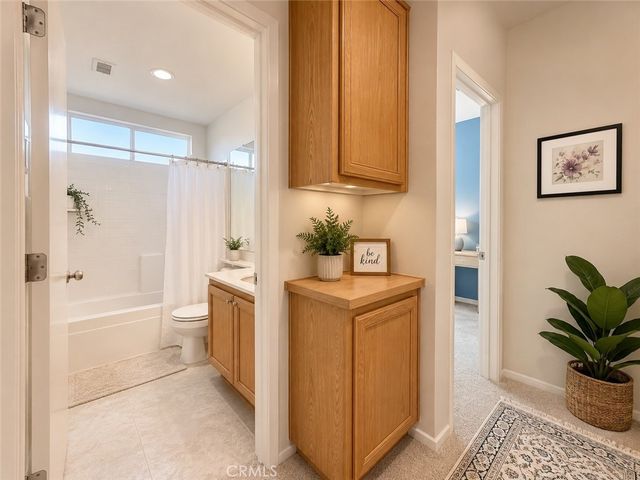 292 Edgemire Lane, Simi Valley, CA 93065