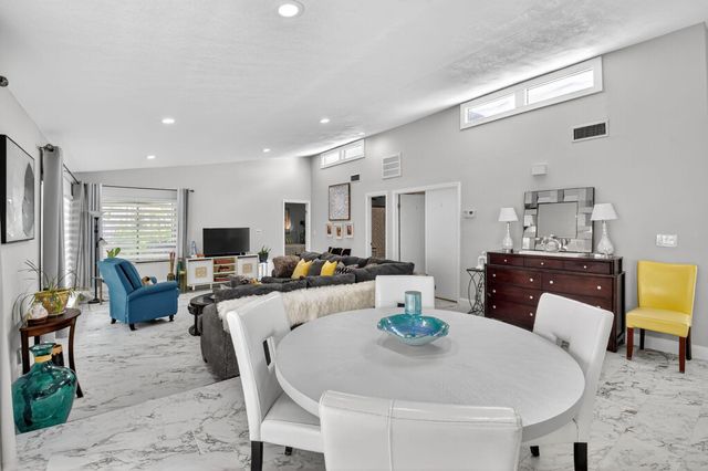 5588 Ainsley Court, Boynton Beach, FL 33437