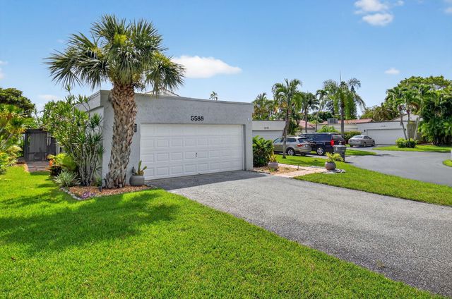 5588 Ainsley Court, Boynton Beach, FL 33437