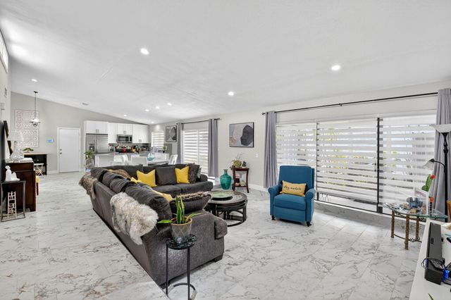 5588 Ainsley Court, Boynton Beach, FL 33437