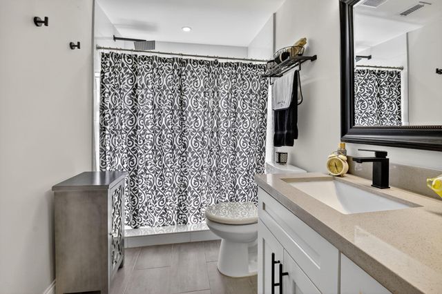 5588 Ainsley Court, Boynton Beach, FL 33437