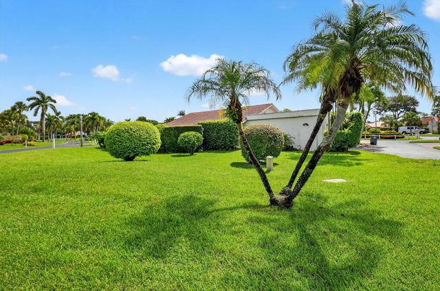 5588 Ainsley Court, Boynton Beach, FL 33437