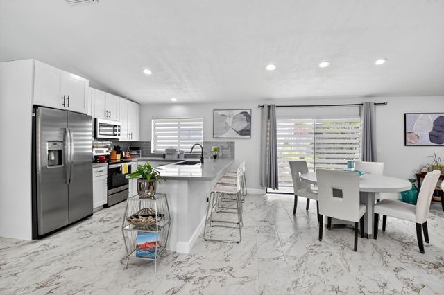 5588 Ainsley Court, Boynton Beach, FL 33437