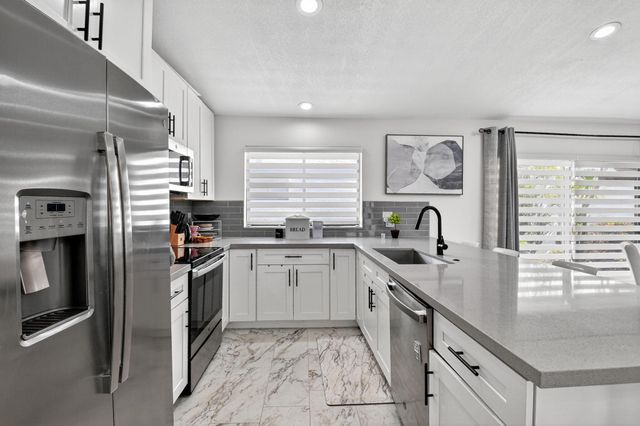 5588 Ainsley Court, Boynton Beach, FL 33437