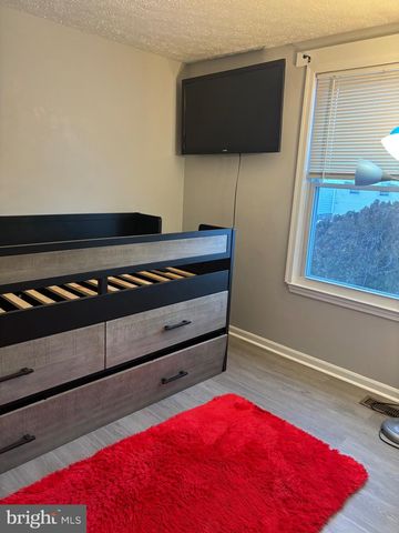 42 VICTORIA MANOR CT, Sicklerville, NJ 08081