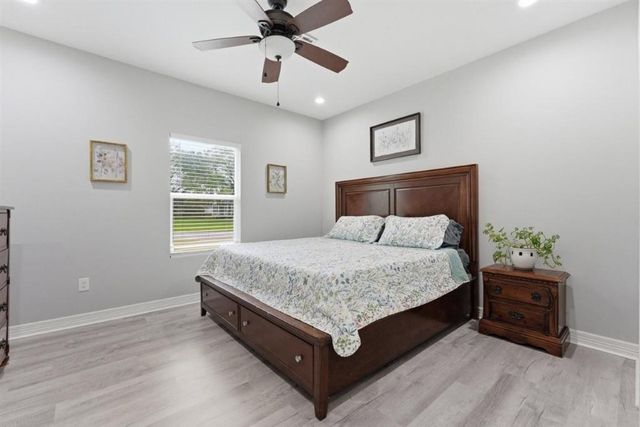 1110 Nelson Street, Vinton, LA 70668