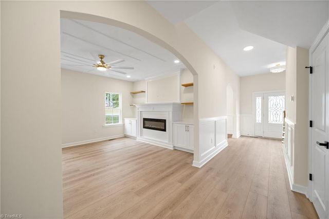 197 W Willow Street, Yadkinville, NC 27055