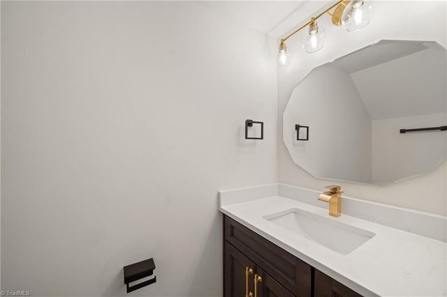 197 W Willow Street, Yadkinville, NC 27055