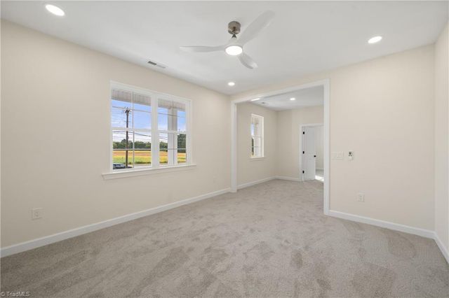 197 W Willow Street, Yadkinville, NC 27055